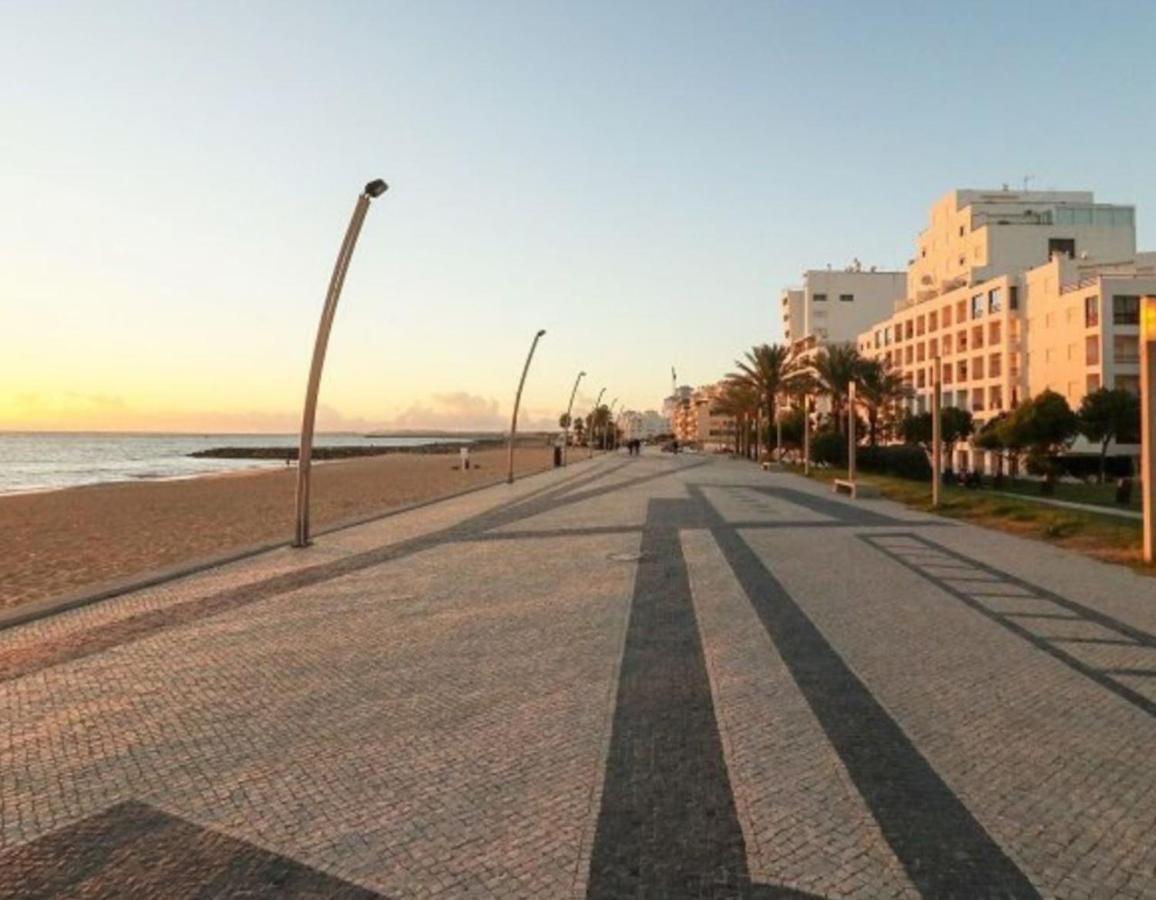 Quarteira Beach Vacation: 2Br Steps To The Sand Exterior foto